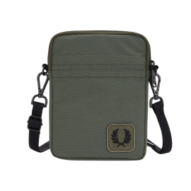 FRED PERRY TORBA ZA MUSKARCE